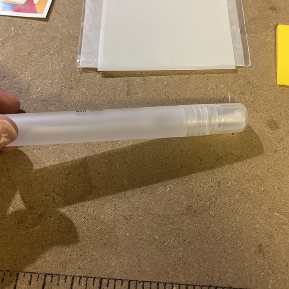 Delta Shield Screen Protector - Picture 4 of 5